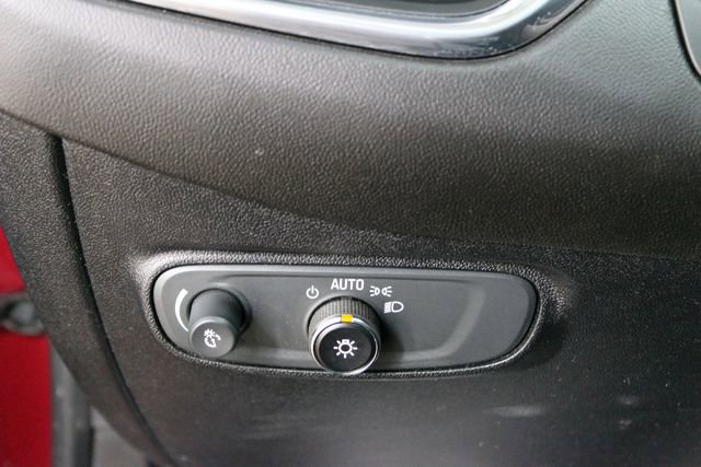 Used 2019 Chevrolet Equinox LT AWD/4WD image 14