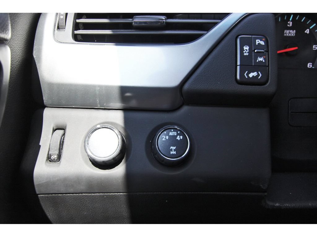 Used 2016 Chevrolet Suburban LT AWD/4WD image 20