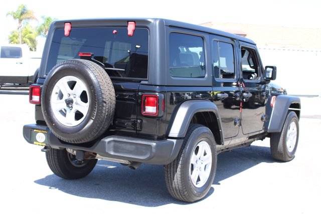 Used 2022 Jeep Wrangler Unlimited Sport AWD/4WD image 5