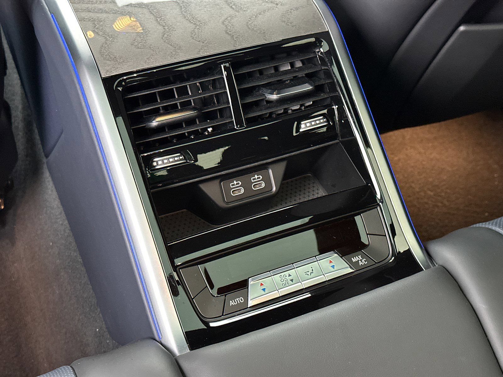 Used 2024 BMW 840i Gran Coupe w/ Driving Assistance Package RWD image 25