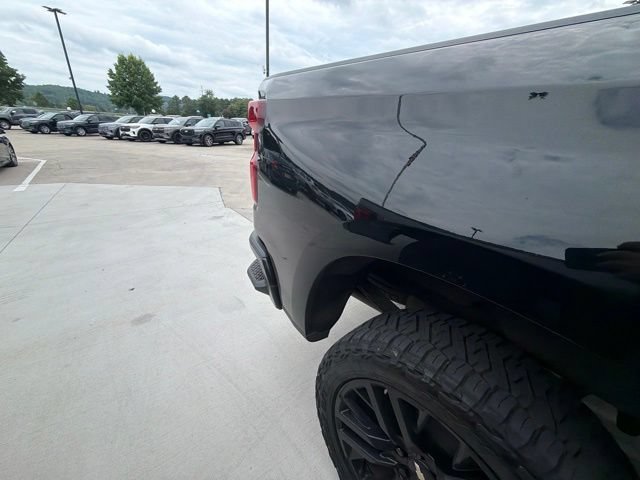 Used 2020 Chevrolet Silverado 1500 High Country w/ Technology Package AWD/4WD image 18