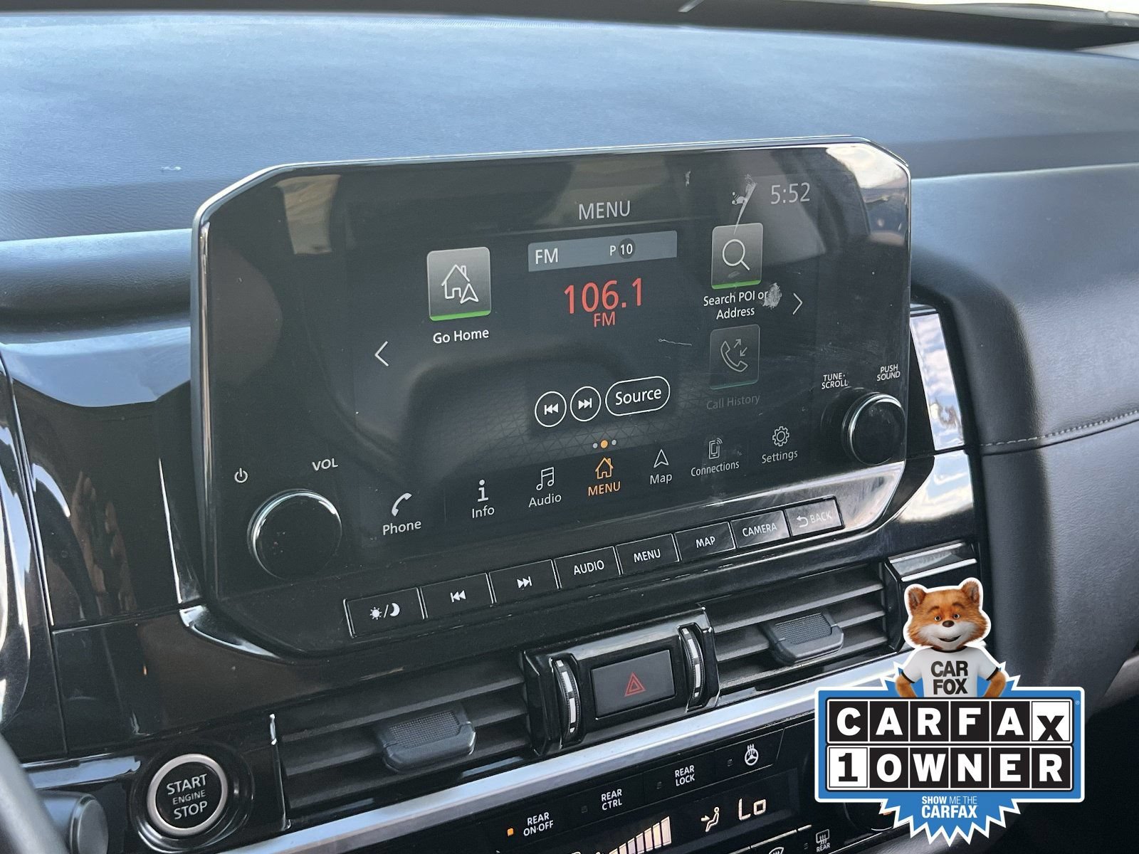 Used 2024 Nissan Pathfinder SL w/ Lighting Package (N92) FWD image 29