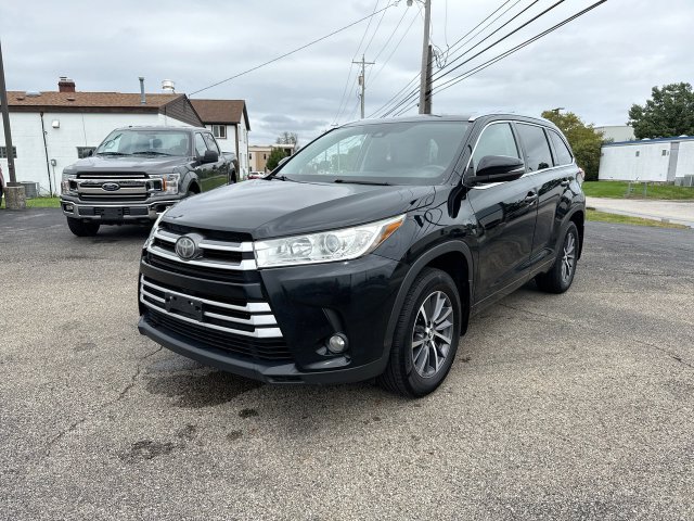 Used 2017 Toyota Highlander XLE