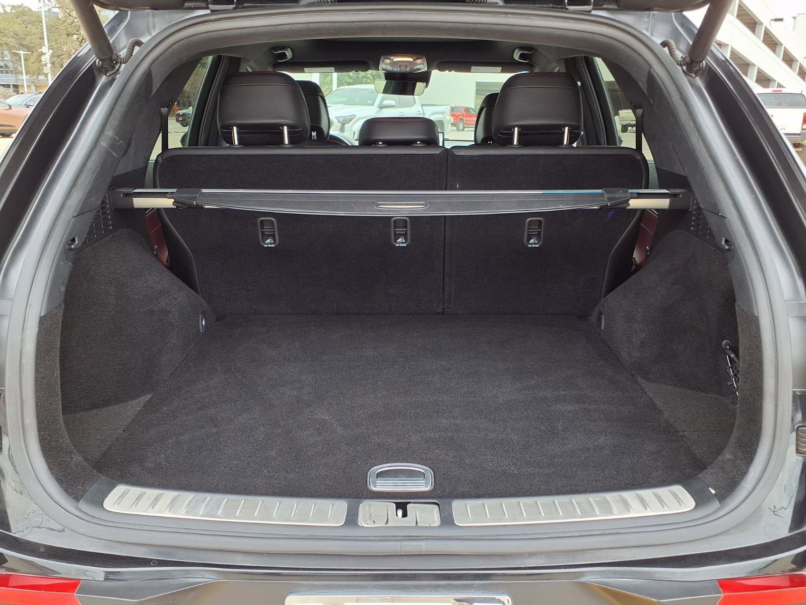 Used 2022 Genesis GV70 3.5T Sport w/ Sport Prestige Package image 10