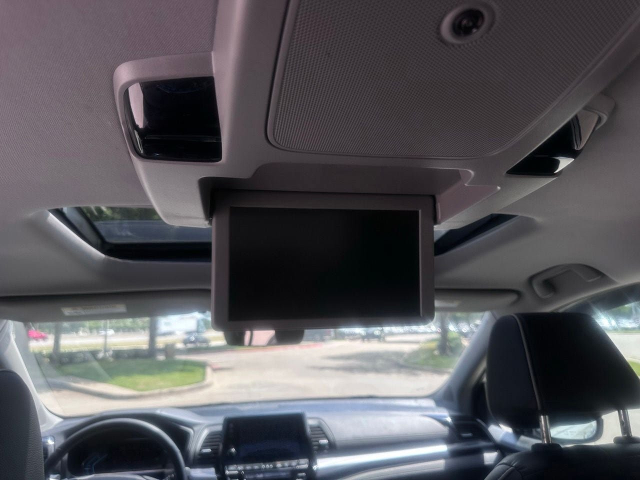 Used 2022 Honda Odyssey Elite image 23