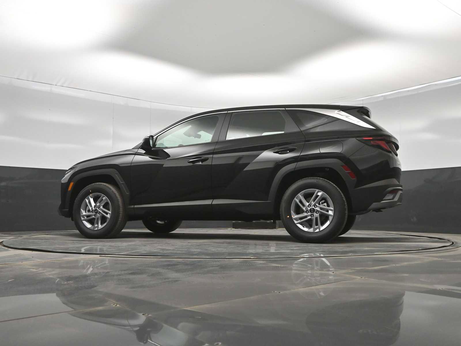 New 2026 Hyundai Venue SEL FWD image 35