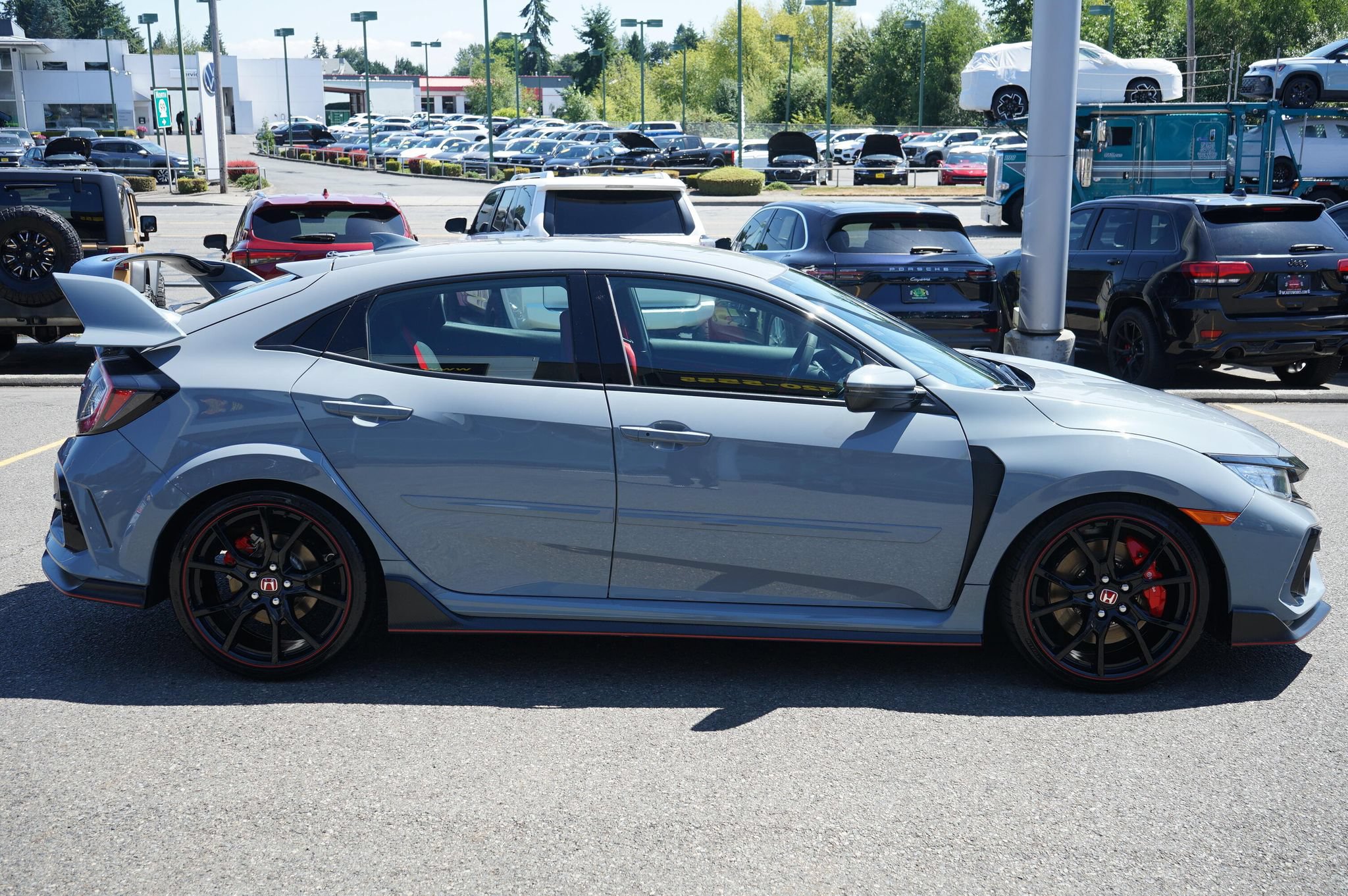 Used 2021 Honda Civic Type R image 6