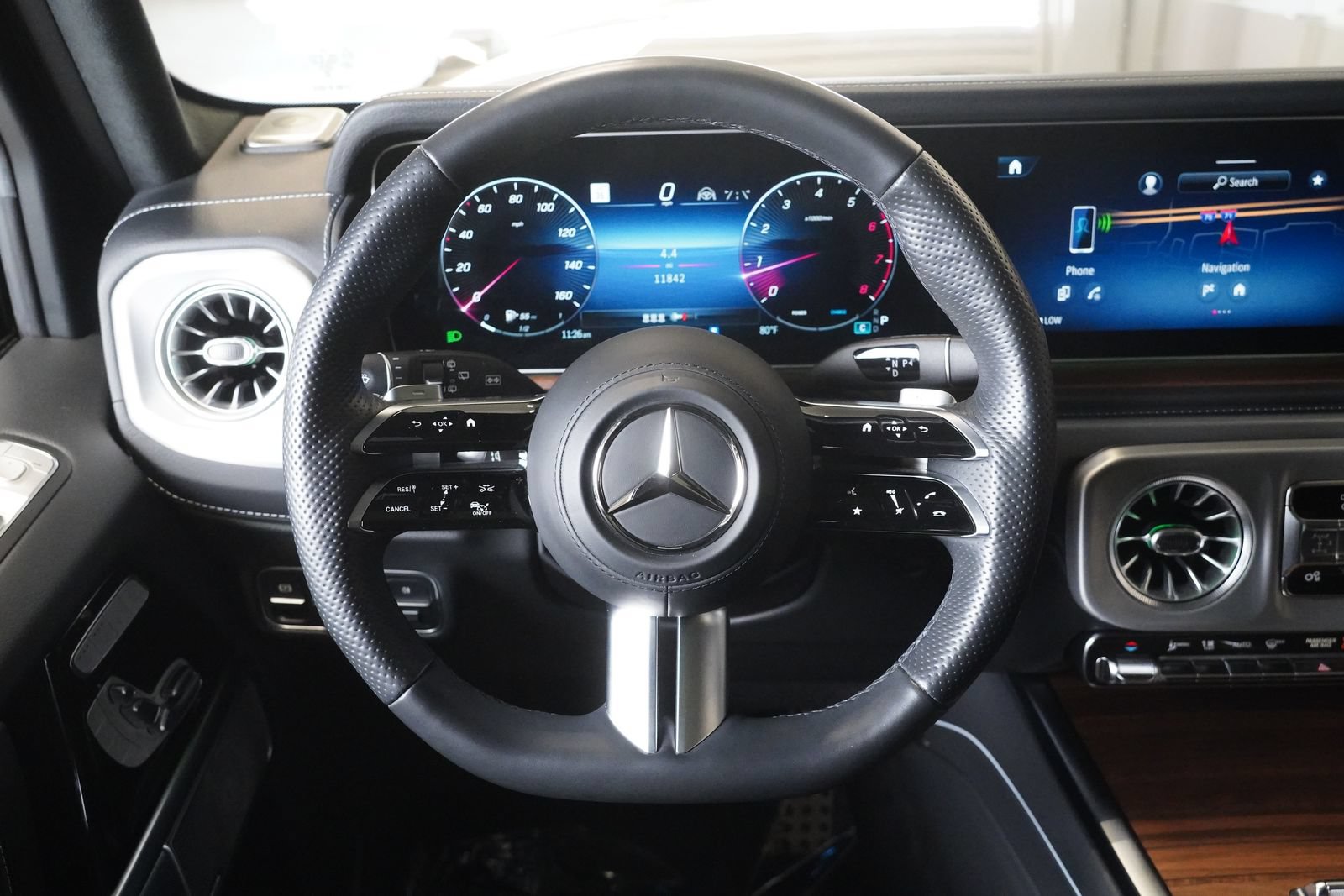 Certified 2025 Mercedes-Benz G 550 w/ Exclusive Interior Package image 15