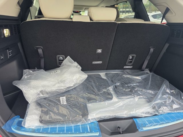 New 2026 MAZDA CX-90 Plug-In Hybrid w/Premium Sport AWD/4WD image 13