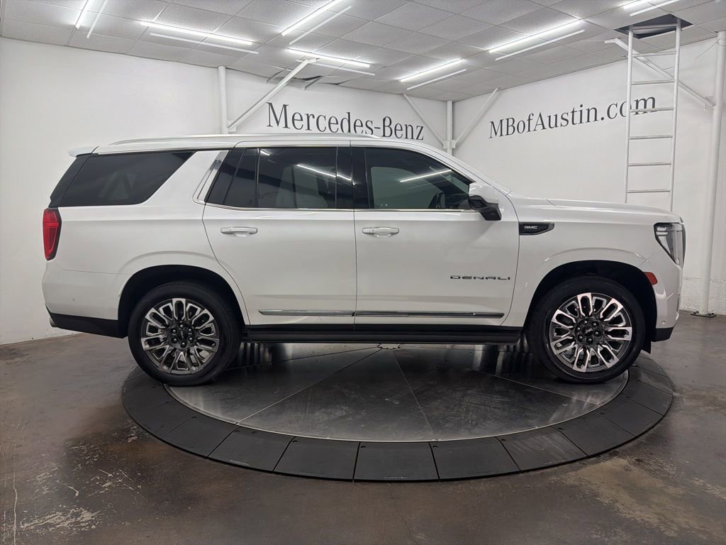 Used 2023 GMC Yukon Denali Ultimate image 8