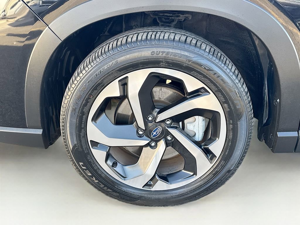 Used 2023 Subaru Forester Touring w/ Popular Package #3 image 45