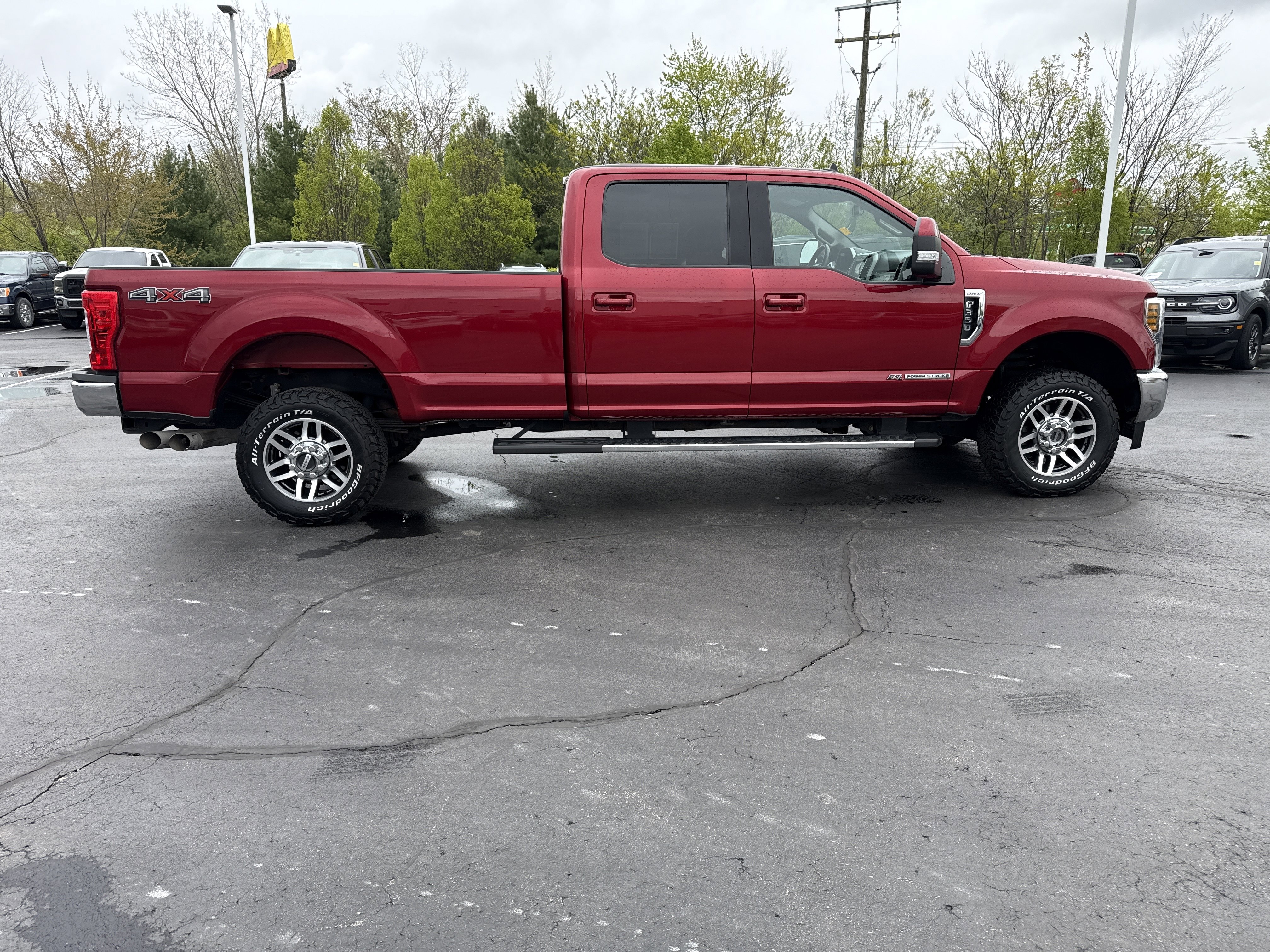 Used 2019 Ford F350 Lariat AWD/4WD image 9