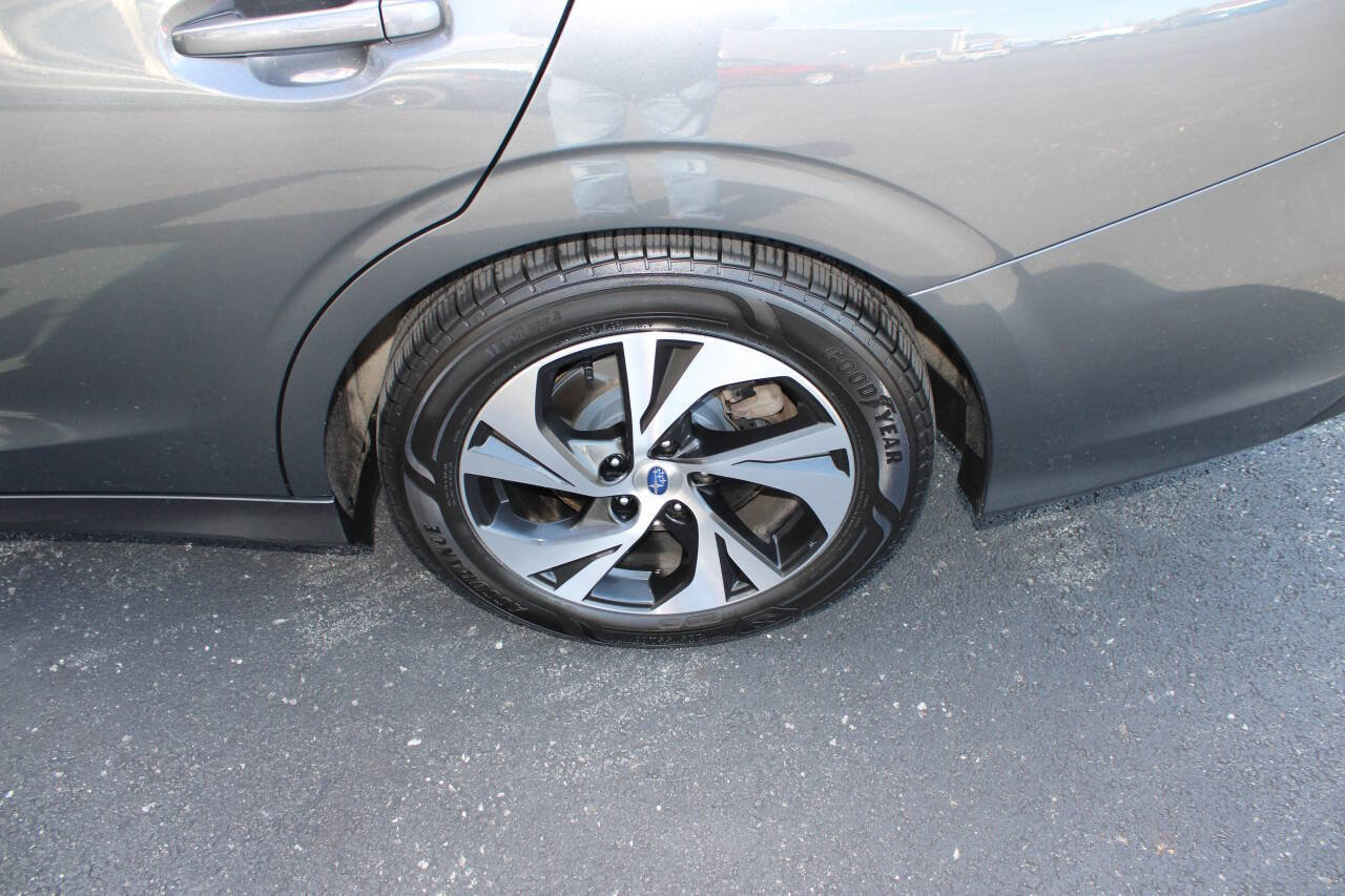 Used 2021 Subaru Legacy Premium AWD/4WD image 6