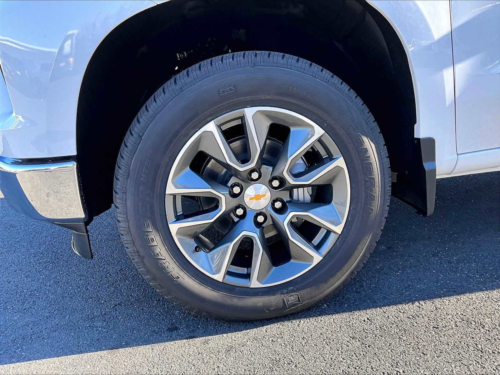 New 2025 Chevrolet Silverado 1500 LT image 8