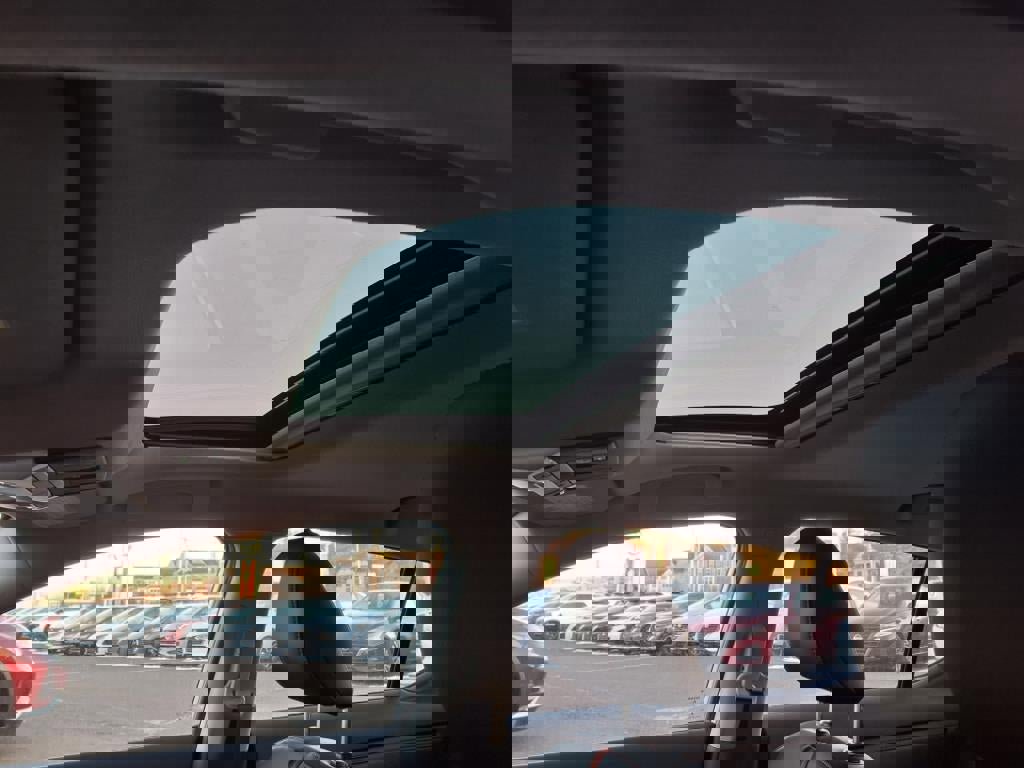 New 2025 Nissan Sentra SR w/ SR Premium Package image 20