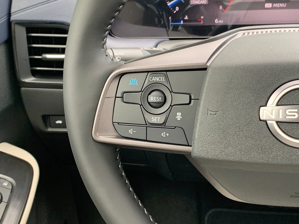 New 2026 Nissan Sentra SL w/ Floor Mat Package FWD image 9