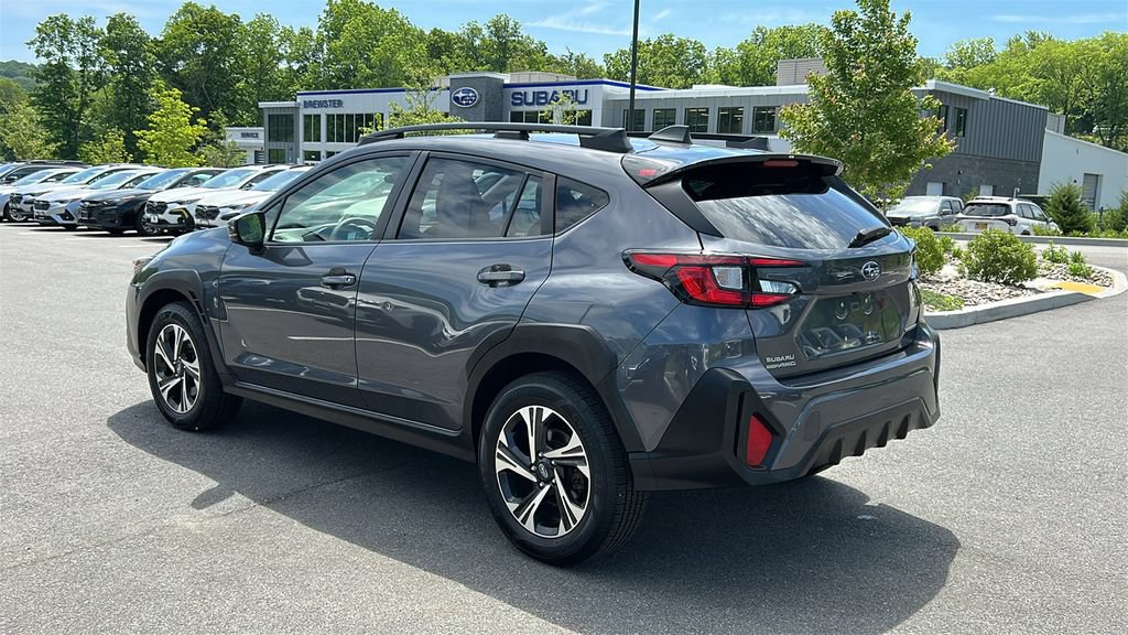 Used 2024 Subaru Crosstrek 2.0i Premium AWD/4WD image 6