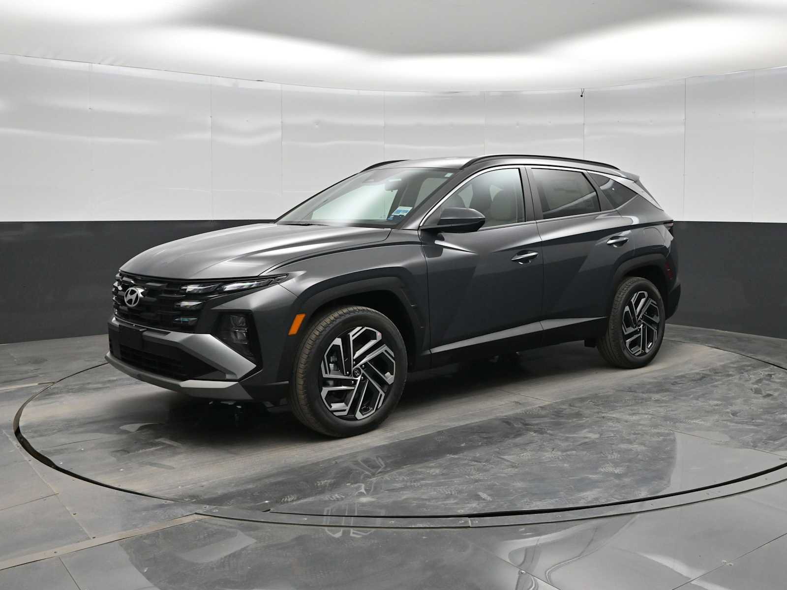 New 2026 Hyundai Tucson SEL Plus AWD/4WD image 4
