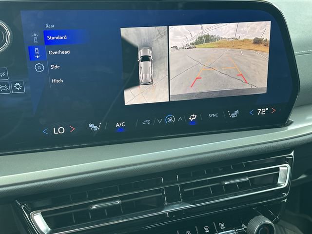 New 2025 Chevrolet Traverse LT w/ Enhanced Driving Package image 91