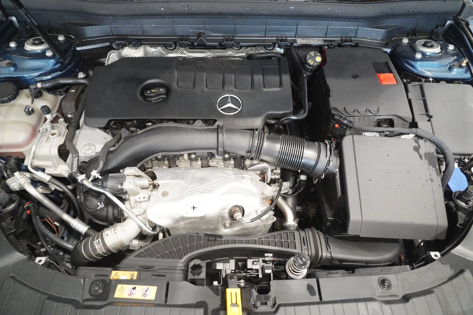Used 2022 Mercedes-Benz GLB 250 4MATIC image 27