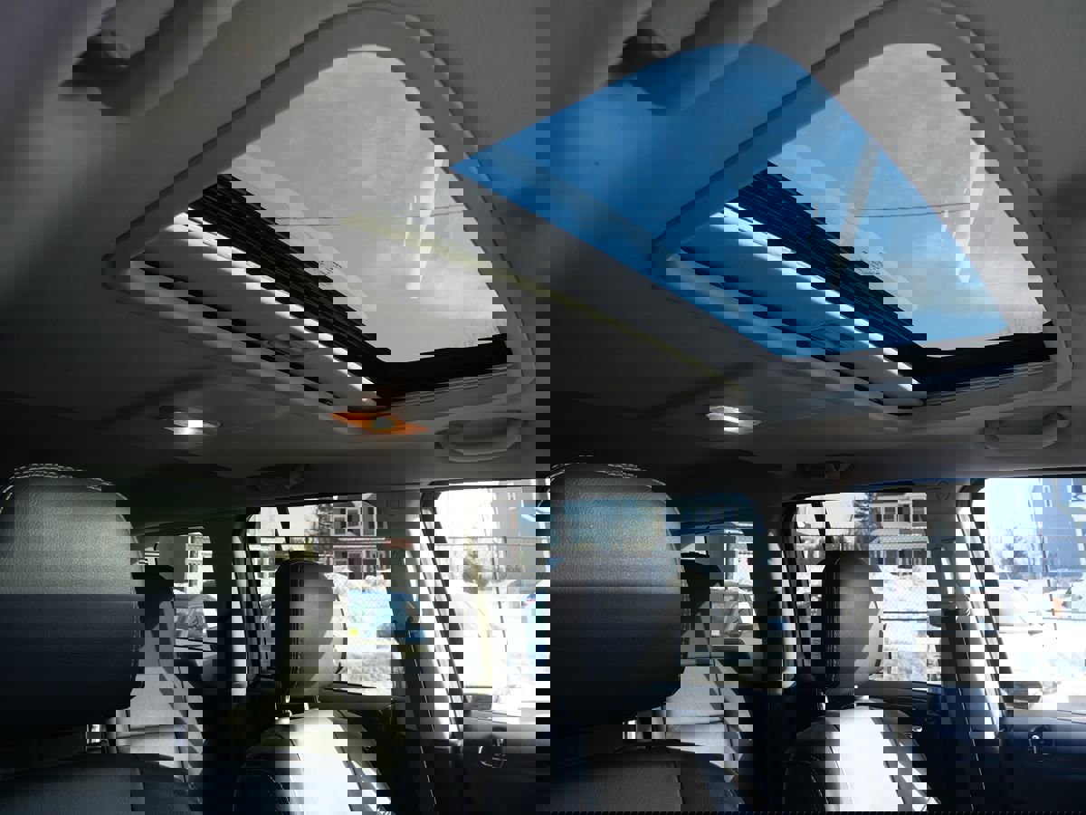 Used 2016 Jeep Patriot High Altitude AWD/4WD image 18