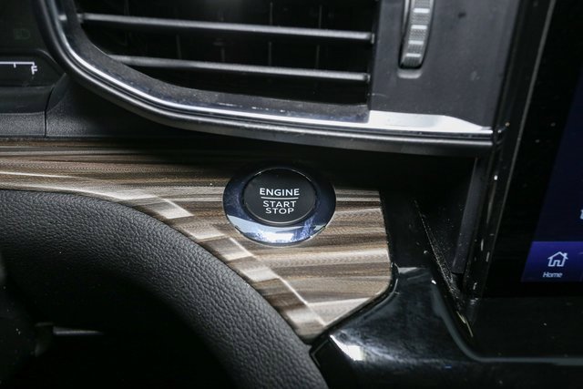 Used 2022 Ford Explorer Limited w/ Limited Technology Package image 30