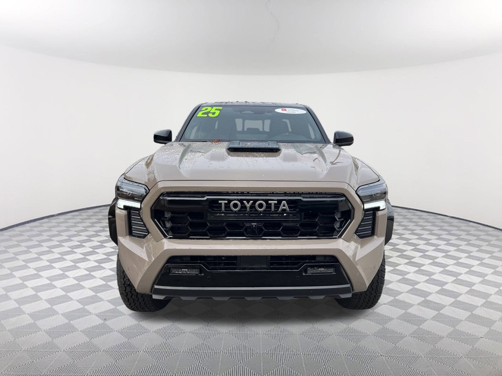 Certified 2025 Toyota Tacoma TRD Pro image 2