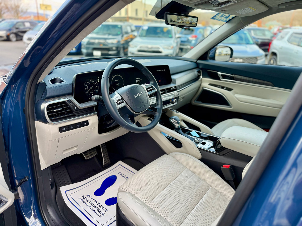 Used 2023 Kia Telluride SX Prestige image 13