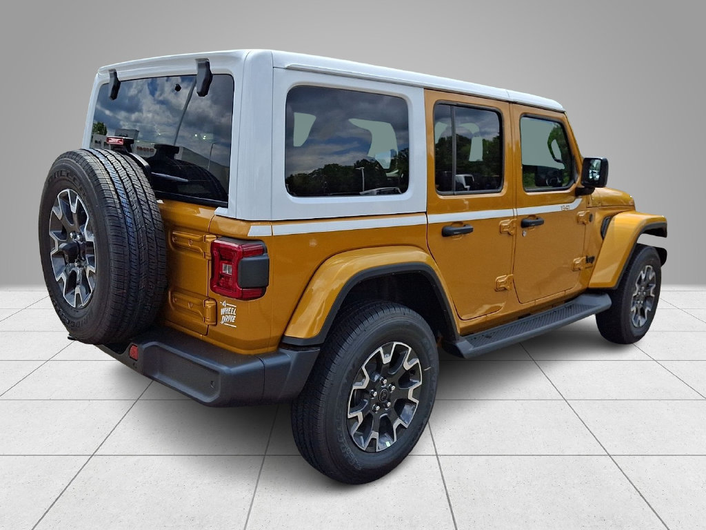 New 2026 Jeep Wrangler Unlimited Sahara w/ Whitecap Package AWD/4WD image 4