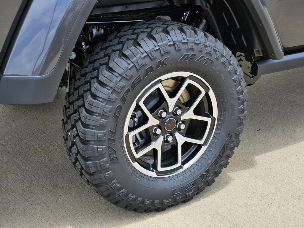 New 2025 Jeep Gladiator Rubicon image 5
