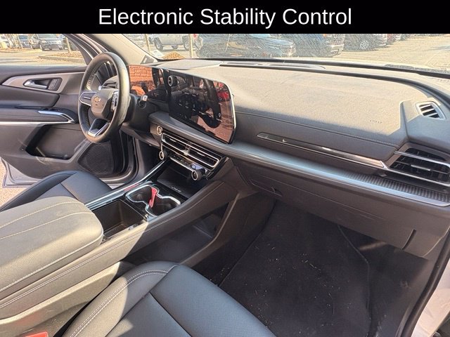 Used 2026 Chevrolet Traverse LT AWD/4WD image 18