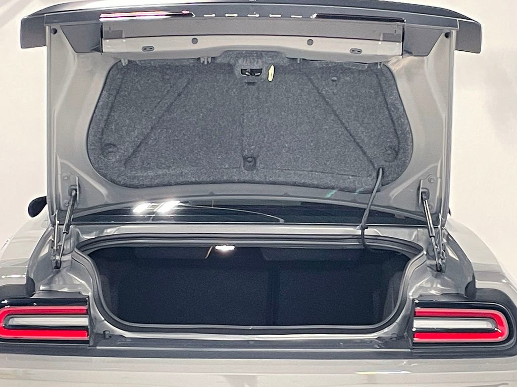 Used 2023 Dodge Challenger R/T image 40