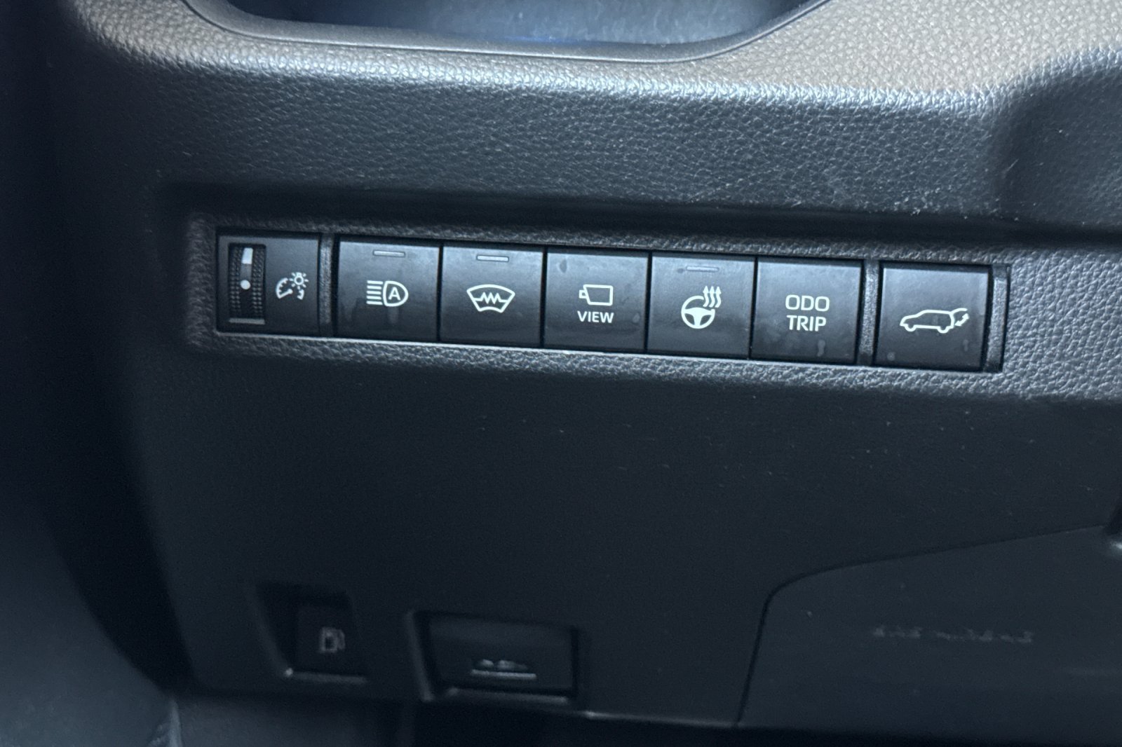 Certified 2023 Toyota RAV4 XSE AWD/4WD image 33