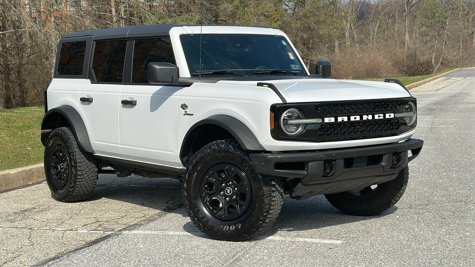 Used 2022 Ford Bronco Wildtrak AWD/4WD image 1