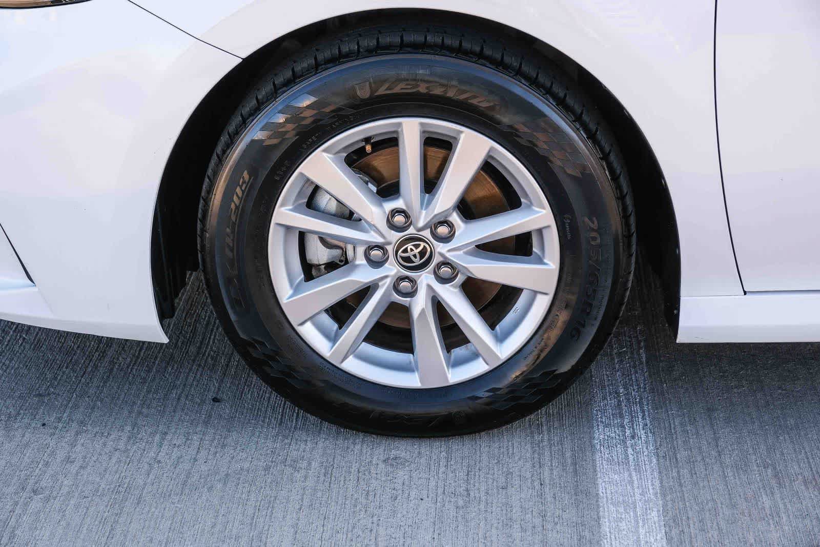 Certified 2025 Toyota Camry LE FWD image 10