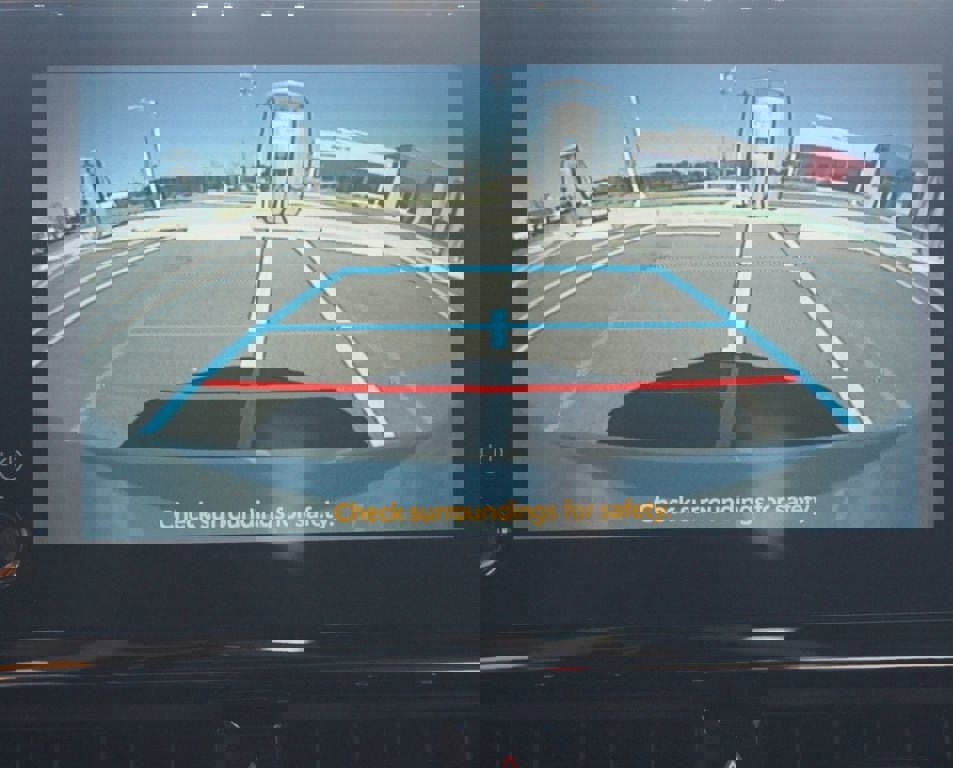 Used 2023 Toyota Corolla XSE image 6