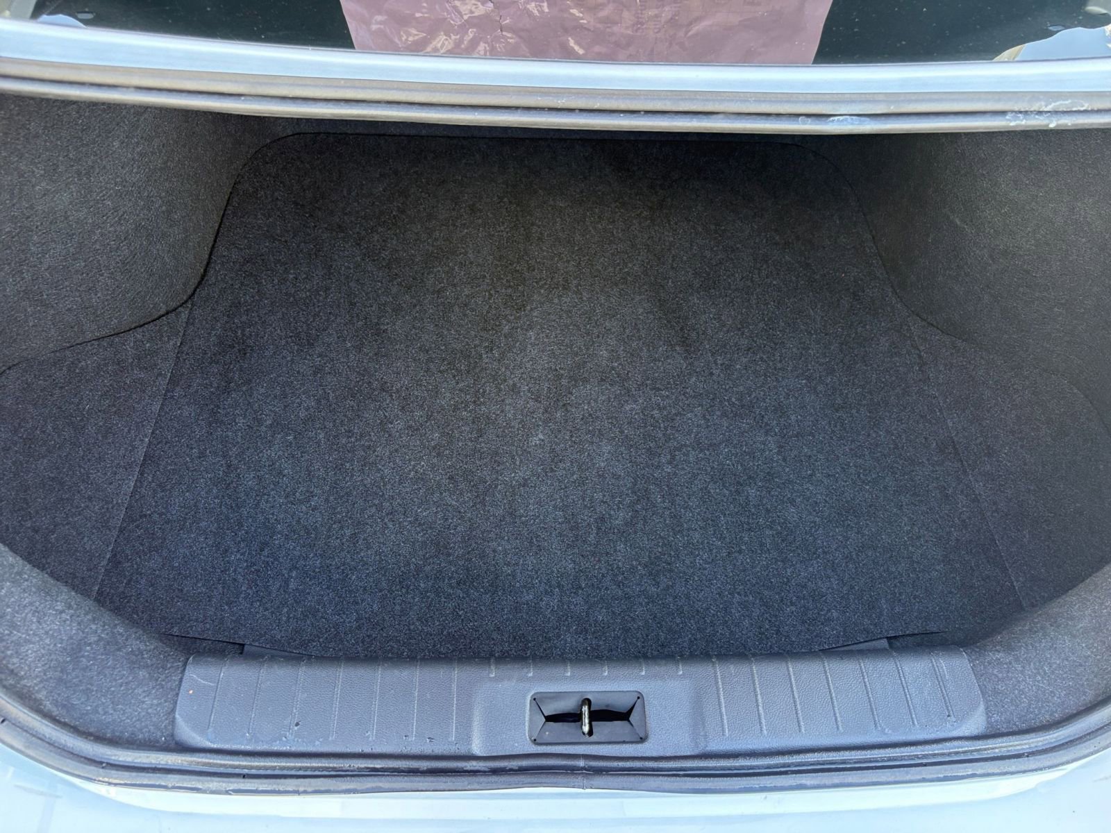 Used 2025 Nissan Sentra SV FWD image 29