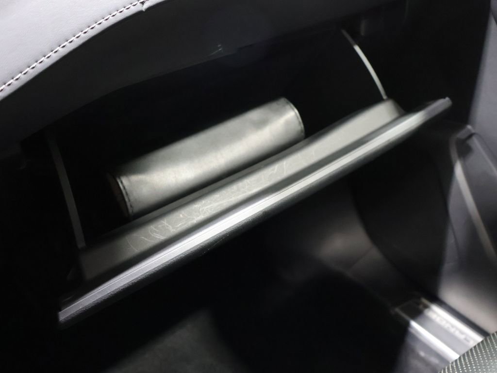 Used 2020 Toyota Highlander Platinum image 37