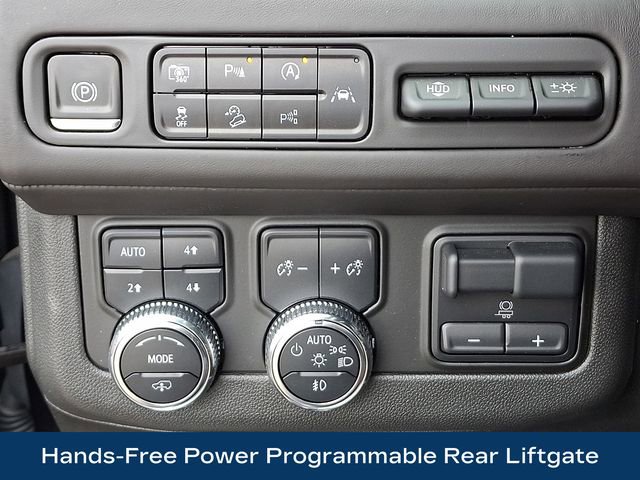 Used 2024 GMC Yukon XL Denali Ultimate image 11