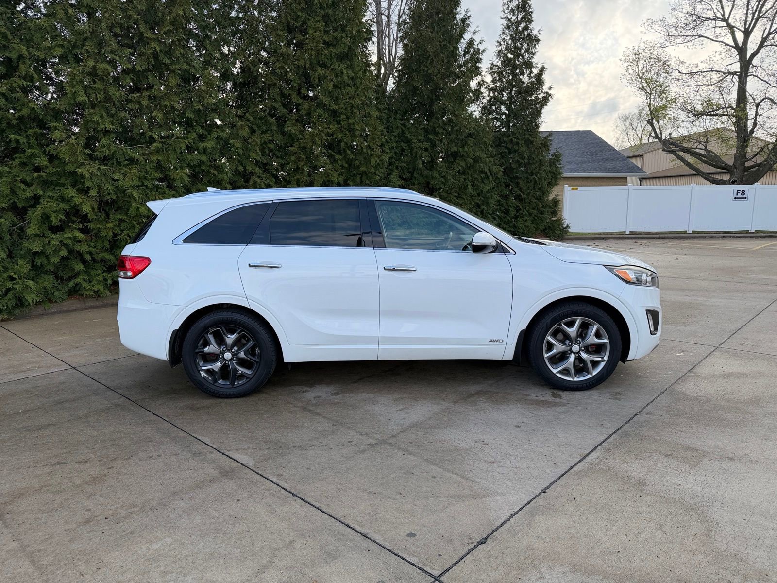 Used 2017 Kia Sorento SX image 31