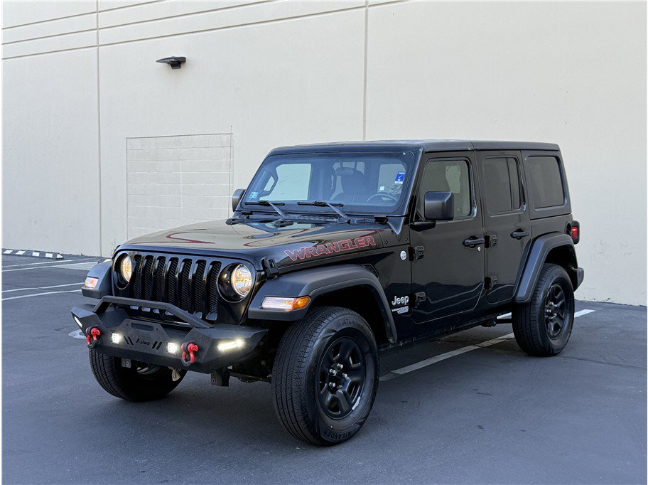 Used 2018 Jeep Wrangler Unlimited Sport AWD/4WD image 1