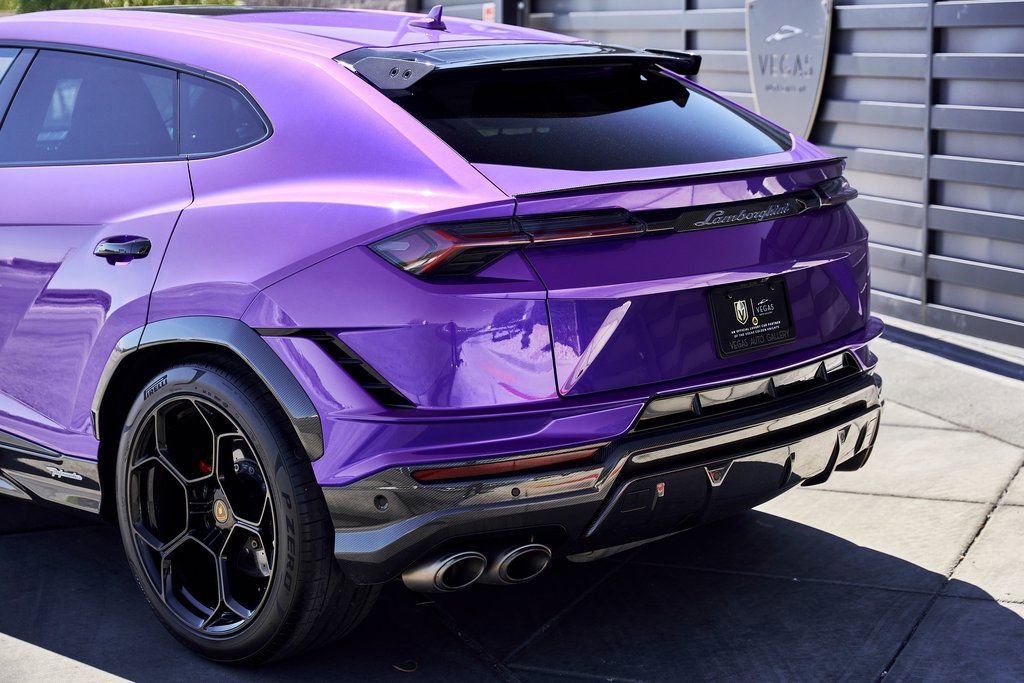 Used 2024 Lamborghini Urus Performante image 18