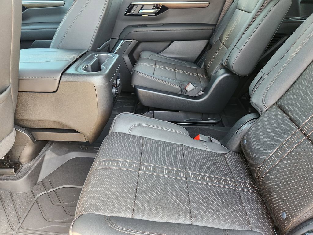 New 2026 Chevrolet Tahoe High Country w/ Sun And Tow Package AWD/4WD image 20