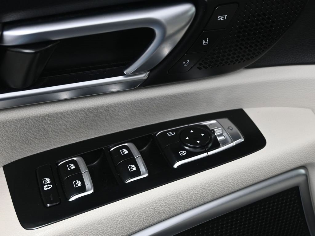 Used 2023 Kia Telluride SX Prestige image 10