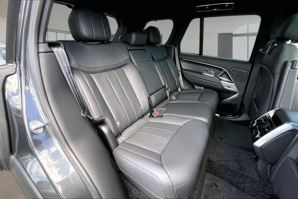New 2026 Land Rover Range Rover SE AWD/4WD image 10