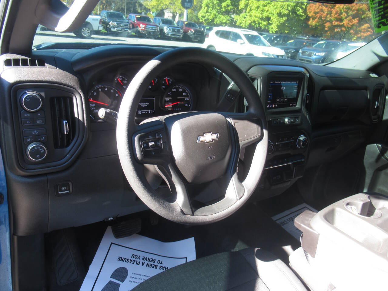 Used 2022 Chevrolet Silverado 1500 Custom AWD/4WD image 14