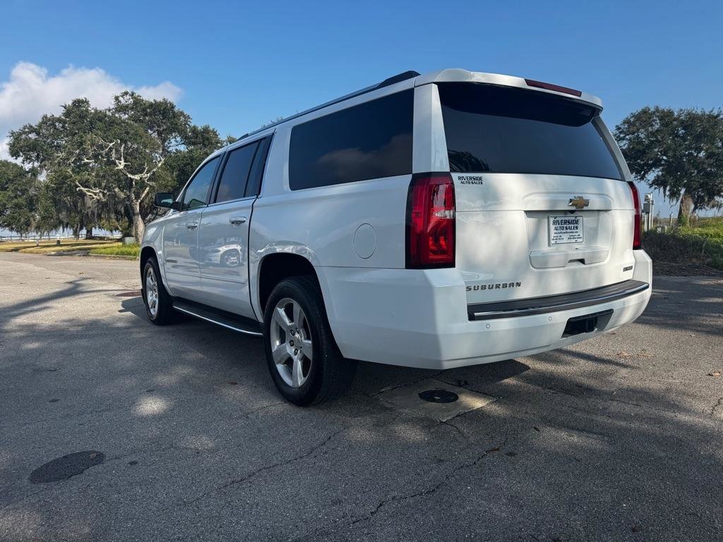 Used 2017 Chevrolet Suburban Premier AWD/4WD image 3