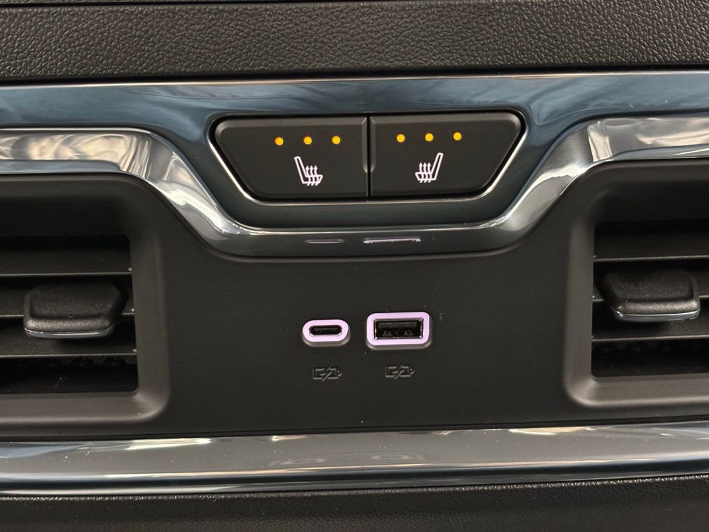 New 2026 GMC Sierra 1500 Denali w/ Denali Reserve Package image 8