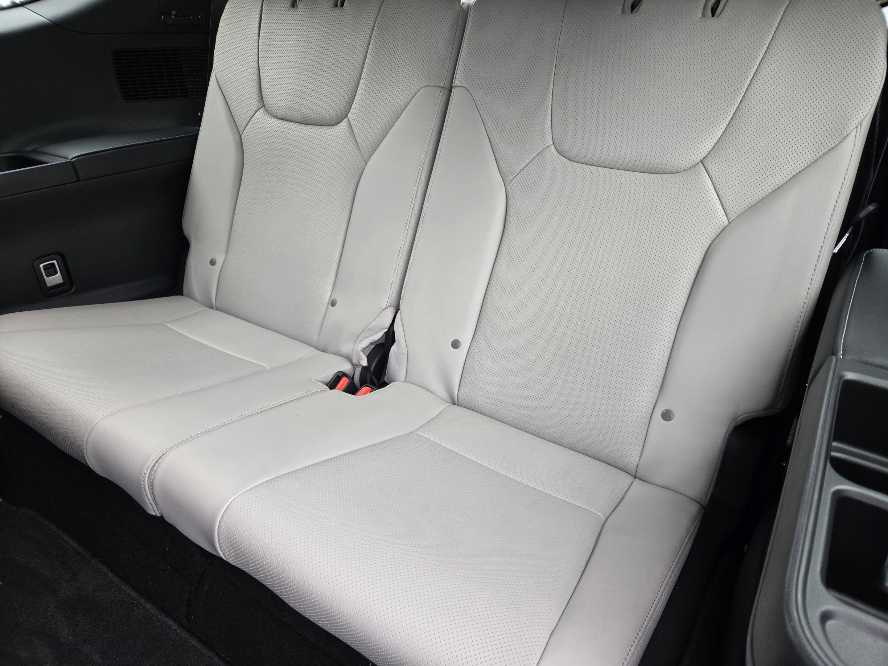 Used 2025 Lexus TX 350 AWD w/ Technology Package image 31