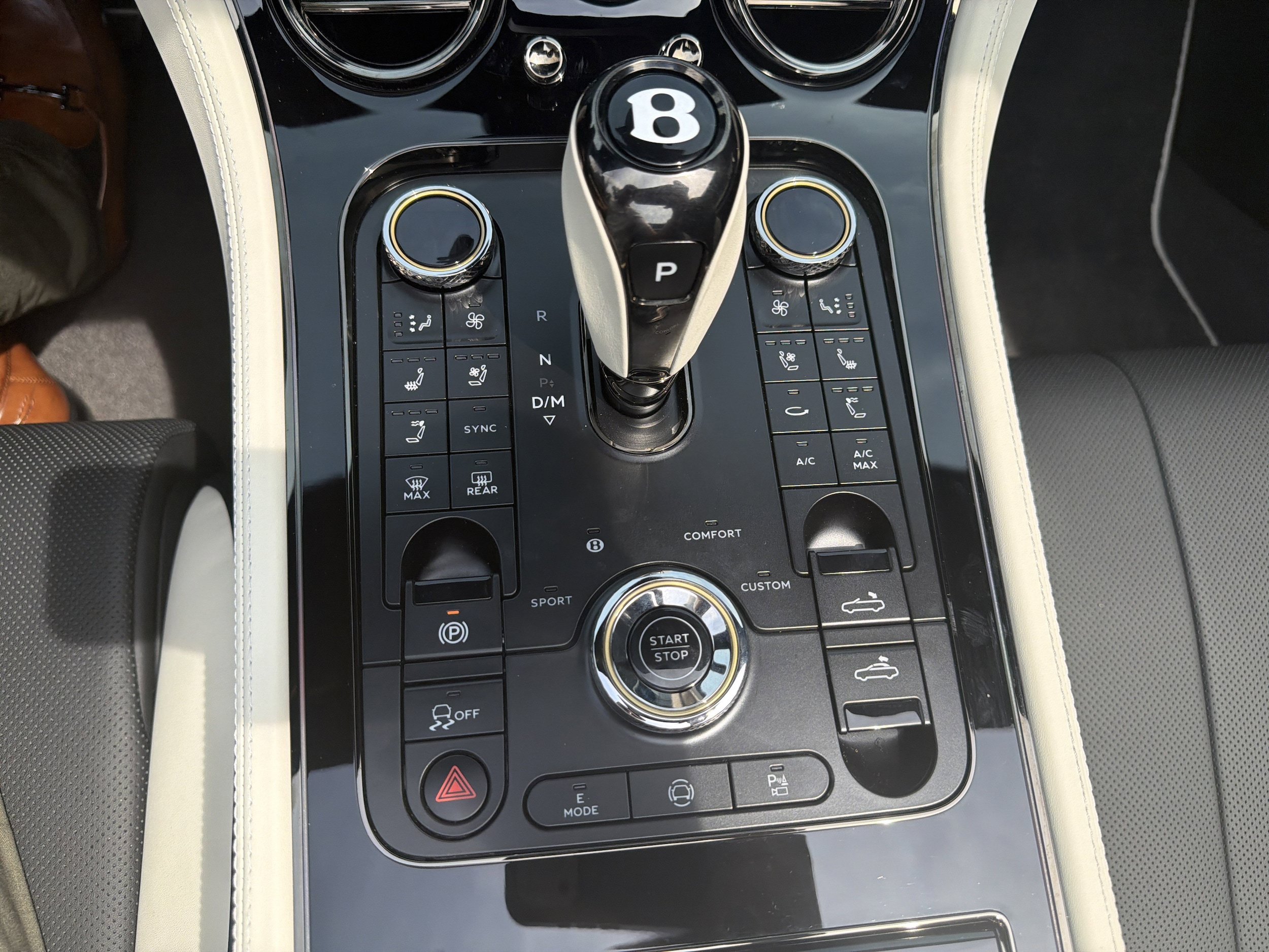 New 2026 Bentley Continental GTC AWD/4WD image 16